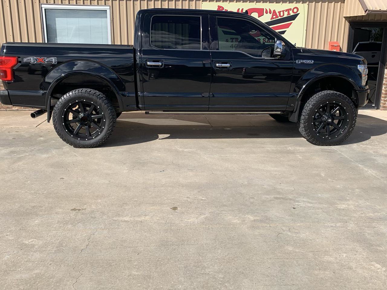 Used 2018 Ford F150 Platinum w/ Equipment Group 701A Luxury AWD/4WD image 6