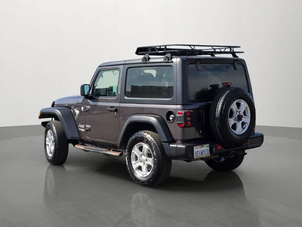 Used 2020 Jeep Wrangler Sport AWD/4WD image 4