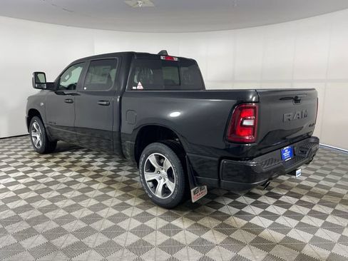 New 2026 RAM 1500 Express AWD/4WD image 5