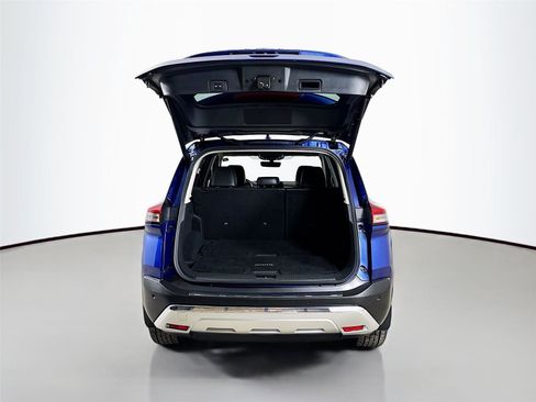 Used 2023 Nissan Rogue Platinum w/ Platinum Premium Package AWD/4WD image 29