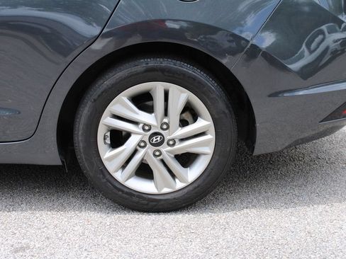 Used 2020 Hyundai Elantra Value Edition FWD image 37