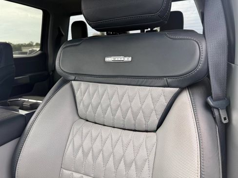 Used 2023 Ford F450 Limited AWD/4WD image 12