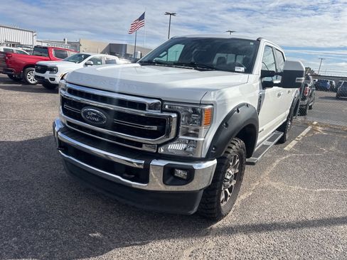 Used 2020 Ford F250 Lariat image 3