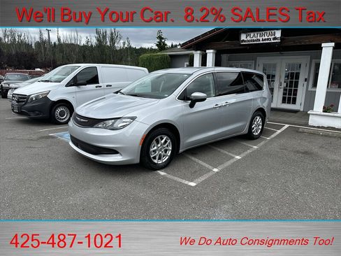 Used 2022 Chrysler Voyager LX FWD image 1