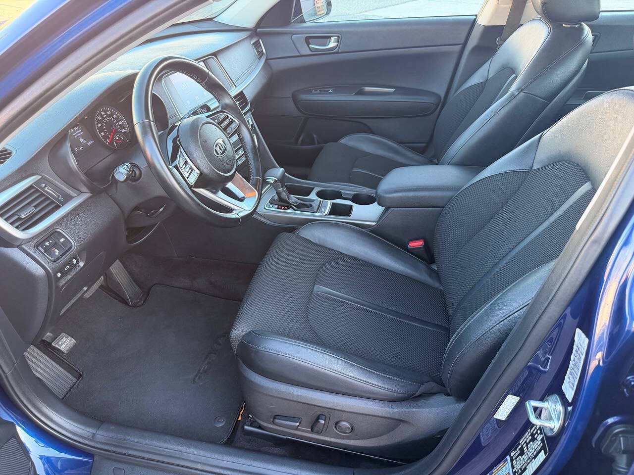 Used 2020 Kia Optima S FWD image 18