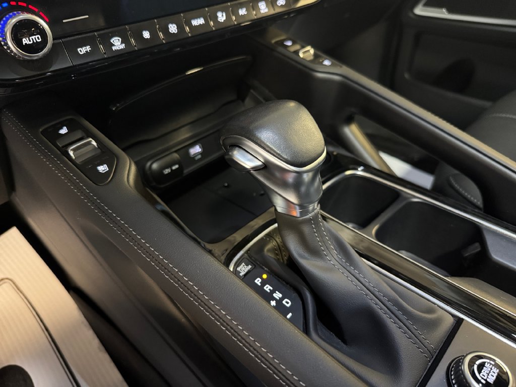 Certified 2024 Kia Telluride EX FWD image 21