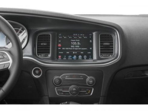 Used 2015 Dodge Charger SXT w/ Plus Group image 13