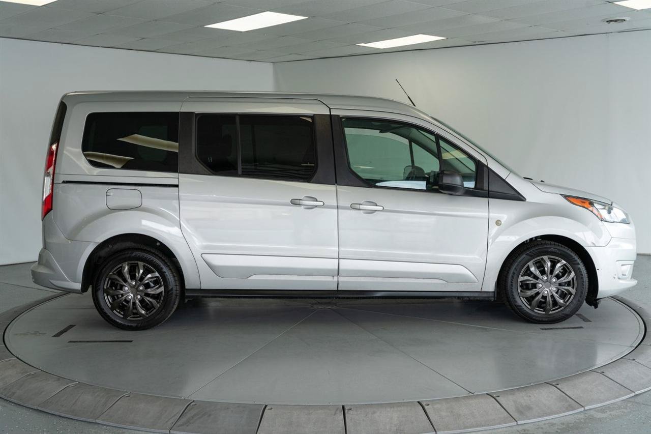 Used 2021 Ford Transit Connect XLT FWD image 9