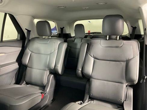 New 2025 Ford Explorer Active w/ Active Comfort Package image 16