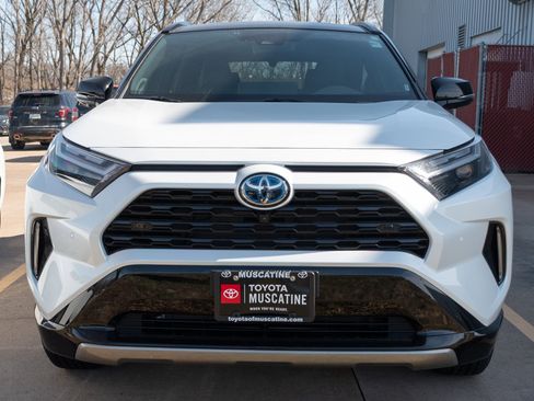 Used 2023 Toyota RAV4 XSE image 3