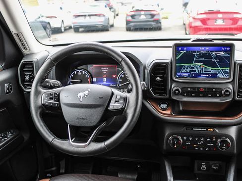 Used 2023 Ford Bronco Sport Badlands w/ Premium Package AWD/4WD image 13