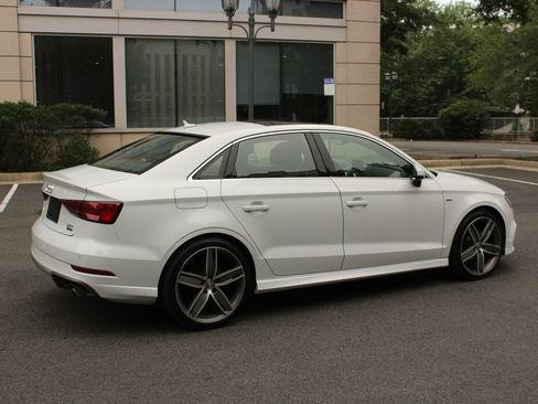 Used 2018 Audi A3 2.0T Premium Plus w/ Premium Plus Package AWD/4WD image 7