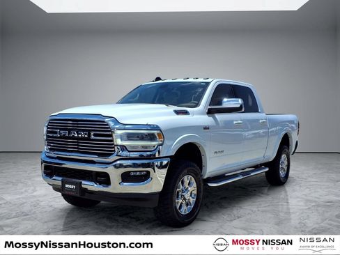 Used 2022 RAM 2500 Laramie AWD/4WD image 4