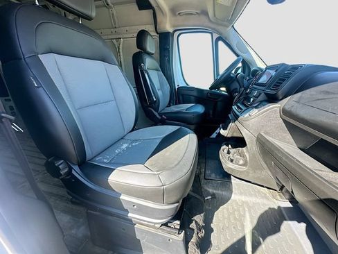 Used 2025 RAM ProMaster 2500 w/ Convenience Group FWD image 25