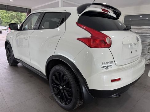 Used 2014 Nissan Juke S w/ Midnight Edition 2.0 AWD/4WD image 4