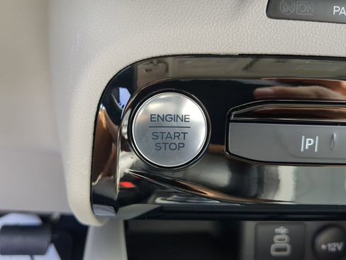 New 2026 Ford Escape PHEV w/ PHEV Premium Package image 64