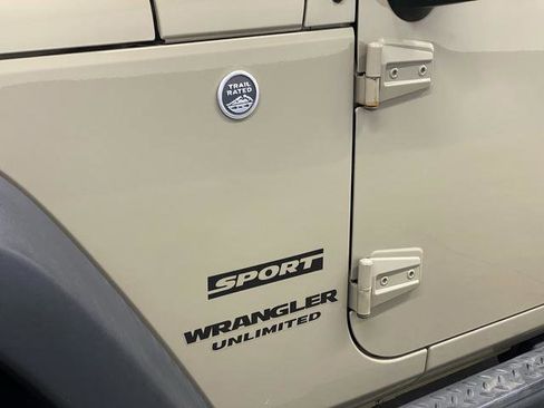 Used 2017 Jeep Wrangler Unlimited Sport w/ Max Tow Package image 30