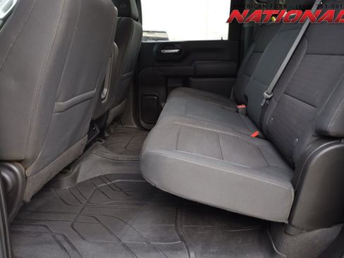 Used 2021 Chevrolet Silverado 2500 LT image 16