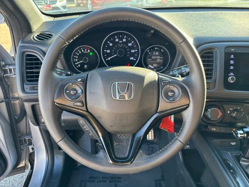 Used 2022 Honda HR-V Sport image 11