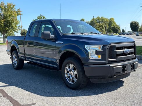 Used 2015 Ford F150 XL w/ XL Power Equipment Group AWD/4WD image 4