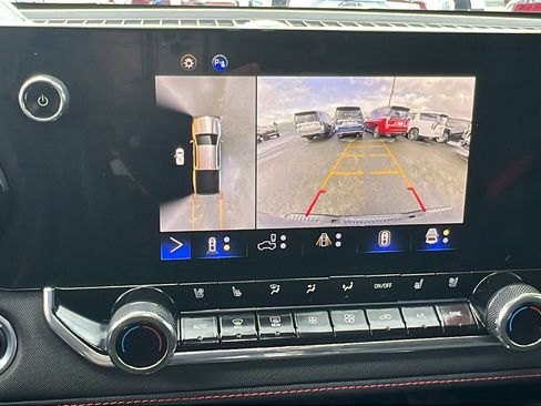 Certified 2023 Chevrolet Colorado Z71 w/ Z71 Convenience Package 2 image 25