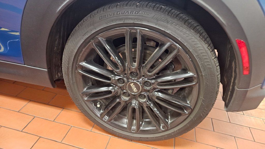 Used 2024 MINI Cooper S FWD image 4