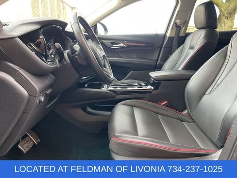 Certified 2022 Buick Envision Essence w/ Technology Package I image 18