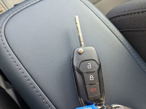 New 2026 Ford Maverick XL image 28