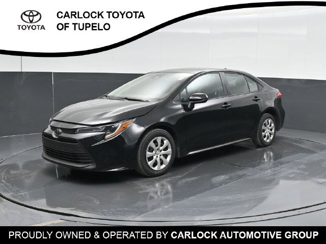 Used 2026 Toyota Corolla LE FWD image 1