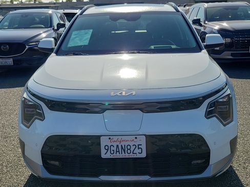 Used 2023 Kia Niro Wave FWD image 6