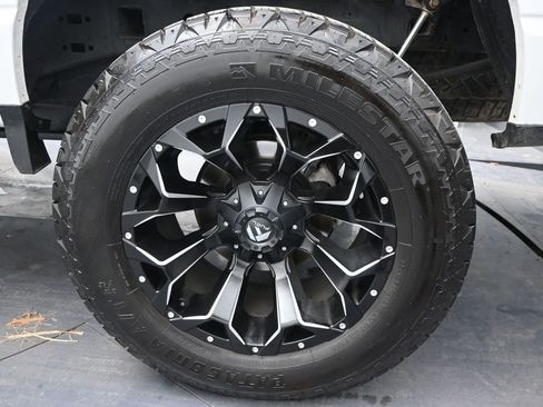 Used 2022 Ford F150 XLT image 46