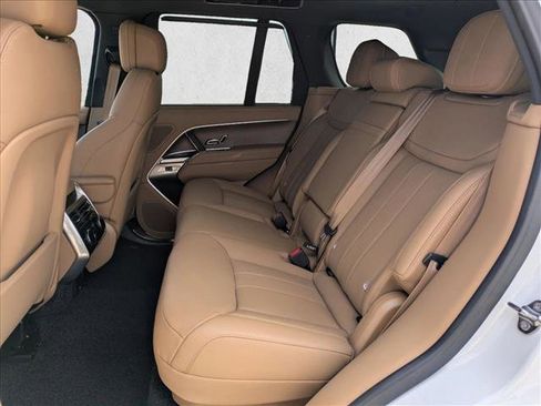 New 2025 Land Rover Range Rover SE image 16