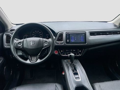 Used 2020 Honda HR-V Touring image 24