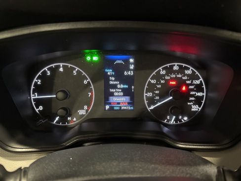 Used 2023 Toyota Corolla Cross LE image 18