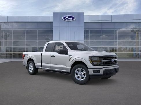 New 2026 Ford F150 XLT w/ Equipment Group 301A Standard AWD/4WD image 7