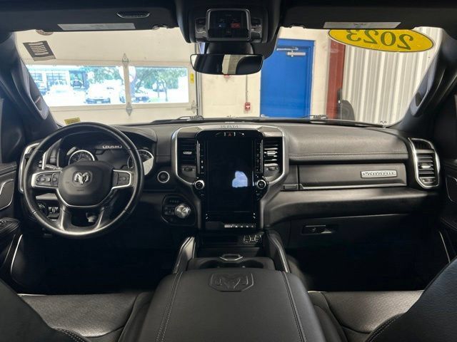Used 2023 RAM 1500 Laramie AWD/4WD image 17