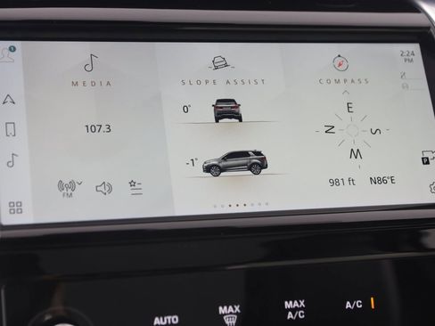 Used 2022 Land Rover Discovery Sport S R-Dynamic image 32