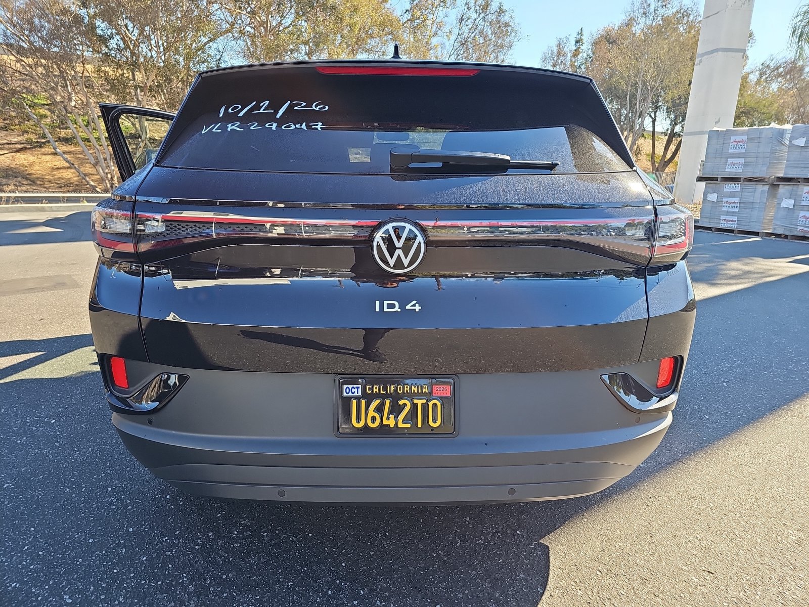 Used 2023 Volkswagen ID.4 Pro S RWD image 11