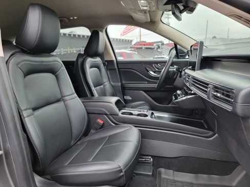 Certified 2024 Lincoln Corsair AWD w/ Equipment Group 101A image 24