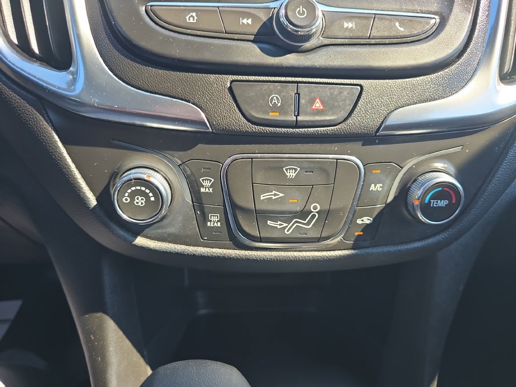 Used 2022 Chevrolet Equinox LT FWD image 30