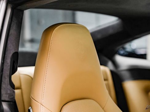 Used 2017 Porsche 911 Turbo image 50