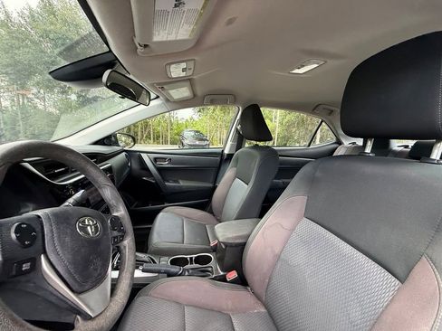 Used 2019 Toyota Corolla LE FWD image 19