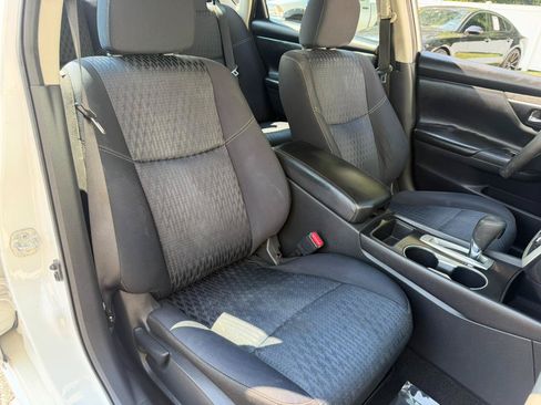 Used 2016 Nissan Altima 2.5 S w/ Power Driver Seat Package FWD image 38