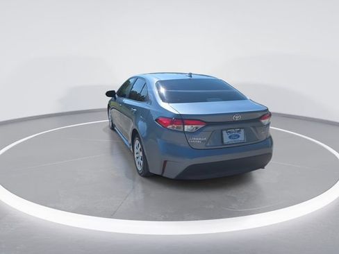 Used 2025 Toyota Corolla LE FWD image 7