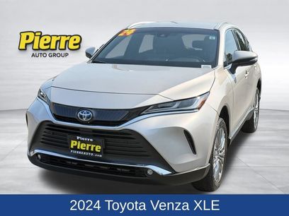 Used 2024 Toyota Venza XLE