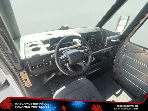 Used 2024 Chevrolet Brightdrop 600 w/ Battery Pack, Max Range AWD/4WD image 14
