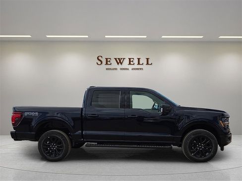 New 2025 Ford F150 XLT w/ Equipment Group 302A MID image 5