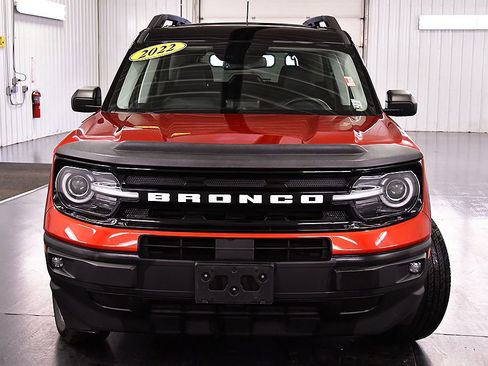 Used 2022 Ford Bronco Sport Outer Banks w/ Tech Package image 2