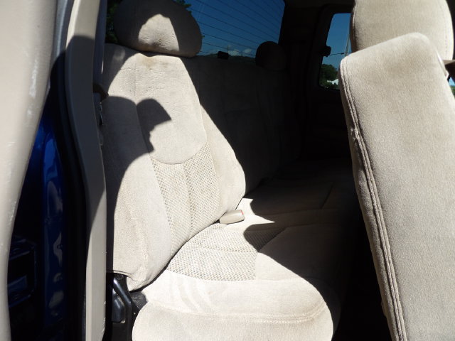 Used 2003 Chevrolet Silverado 1500 LS RWD image 13