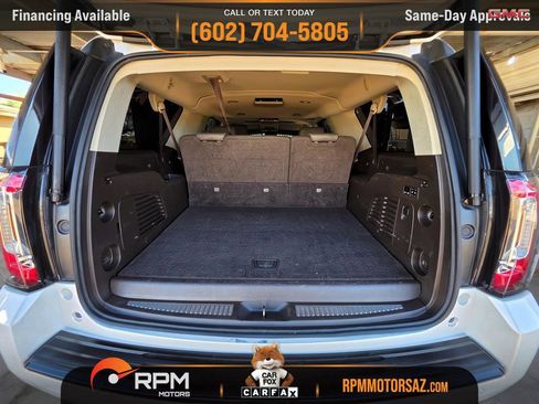 Used 2017 GMC Yukon XL Denali w/ Open Road Package image 22